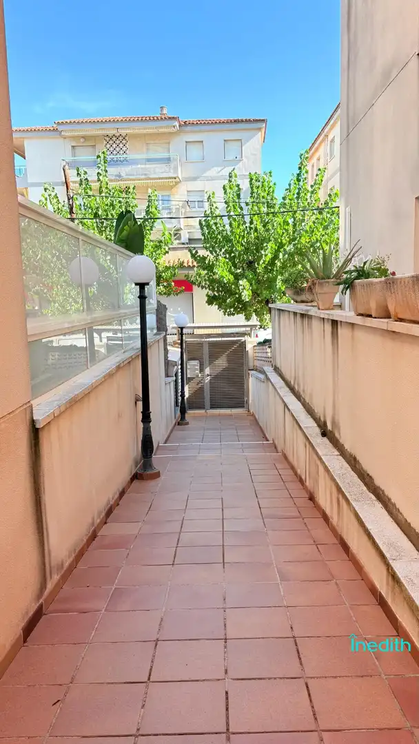 Flat for sale in Cubelles, Barcelona