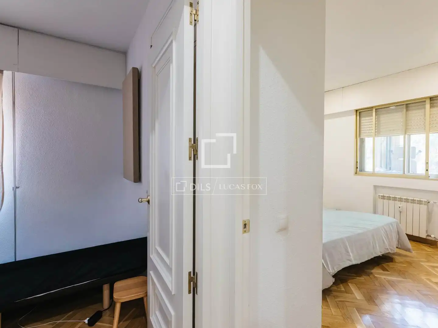Bedroom of Flat for rent in Madrid  with Air Conditioner, Heating and Private garden