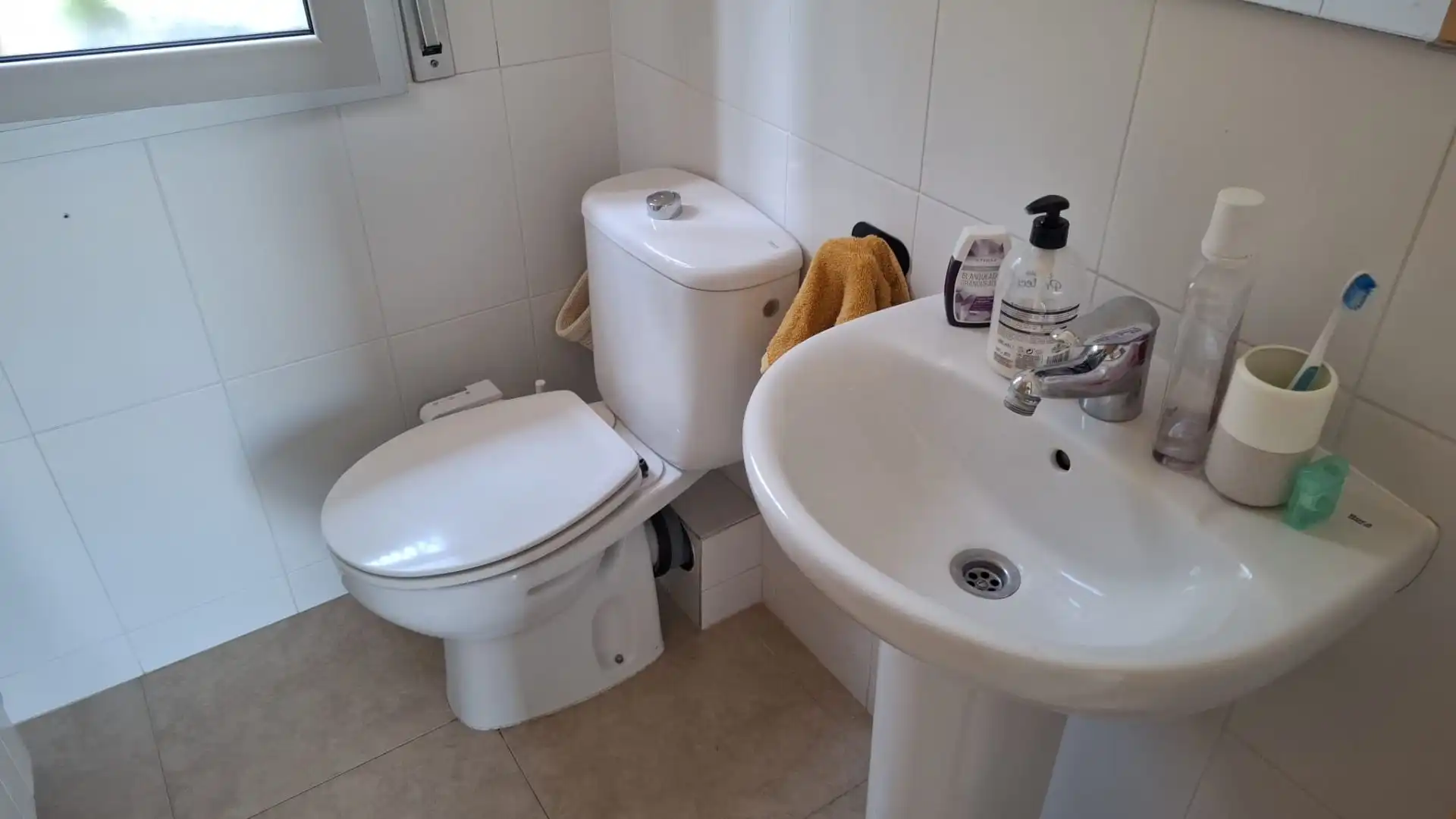 Baño de Casa o chalet en venta en Vallirana, Barcelona