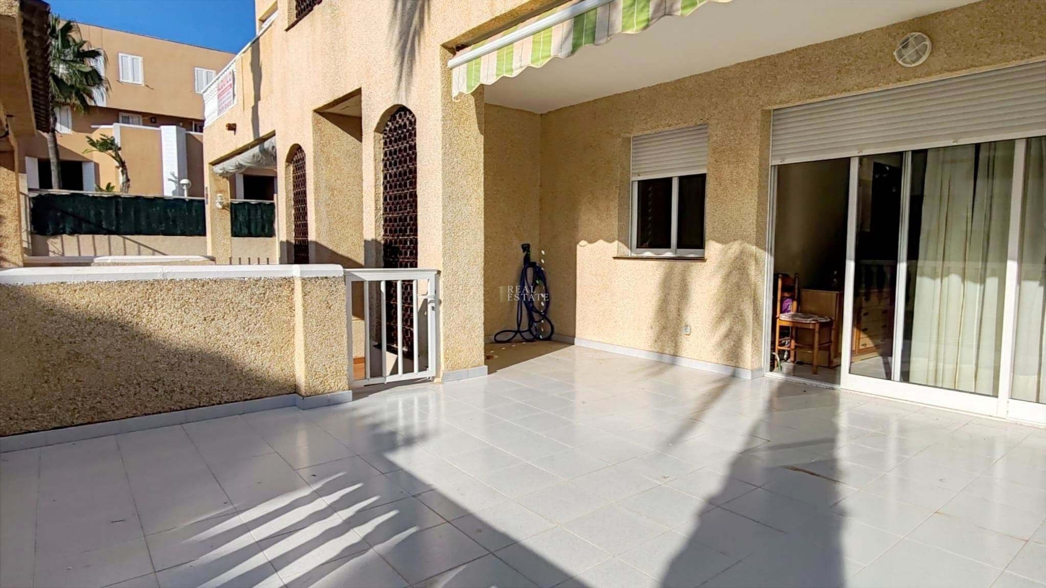 Exterior view of Flat for sale in La Manga del Mar Menor  with Heating, Terrace and Swimming Pool