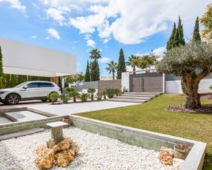 Jardí de Casa o xalet de lloguer en Benahavís amb Jardí privat, Terrassa i Piscina