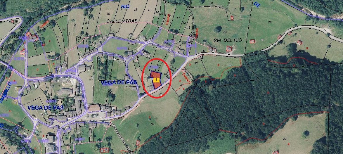 Casa o xalet en venda en Vega de Pas amb Jardí privat, Terrassa i Traster
