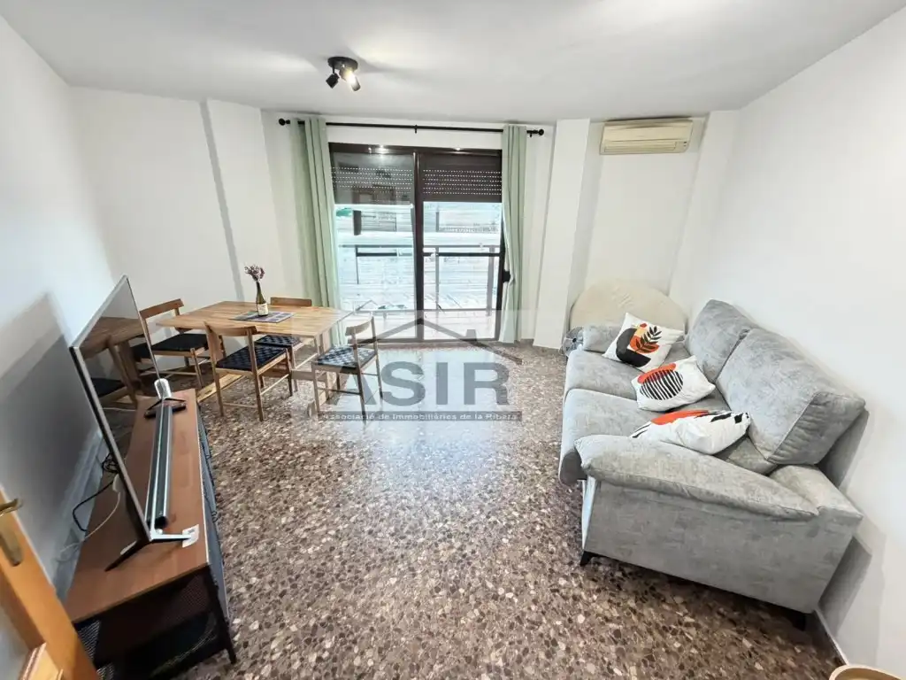 Flat with terrace for sale in Calle Clara Campoamor, imagen 6