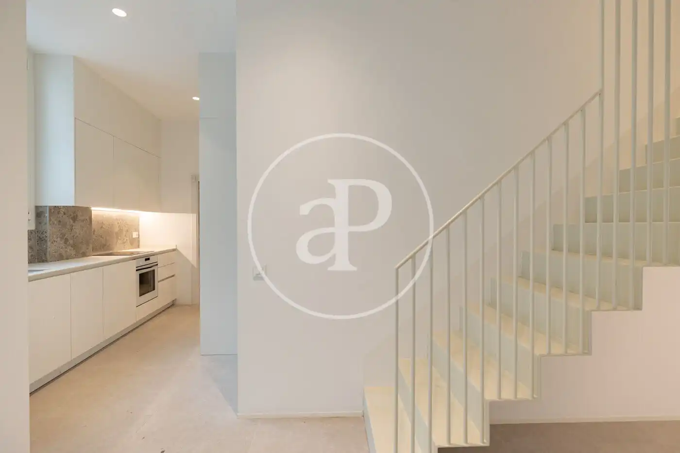 Dúplex de obra nueva con piscina en venta en Collblanc - La Torrassa, imagen 7