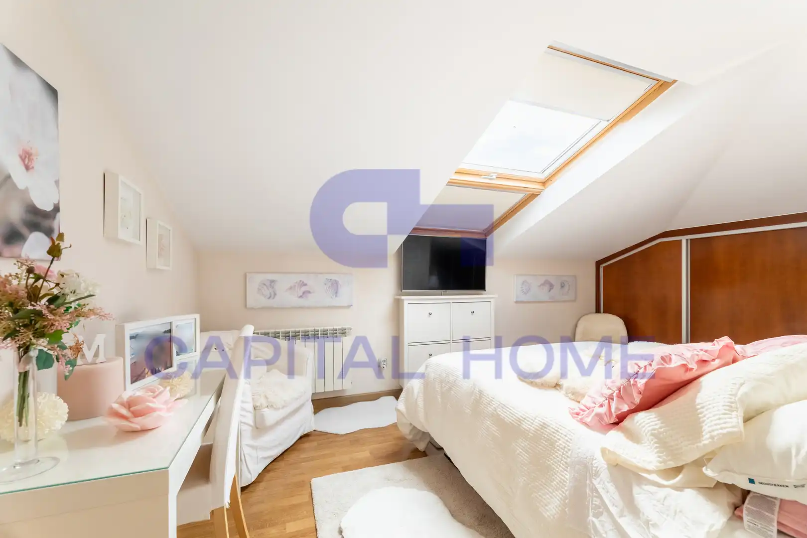 Habitación de Dúplex en venta en Navalcarnero con Aire acondicionado, Calefacción y Trastero