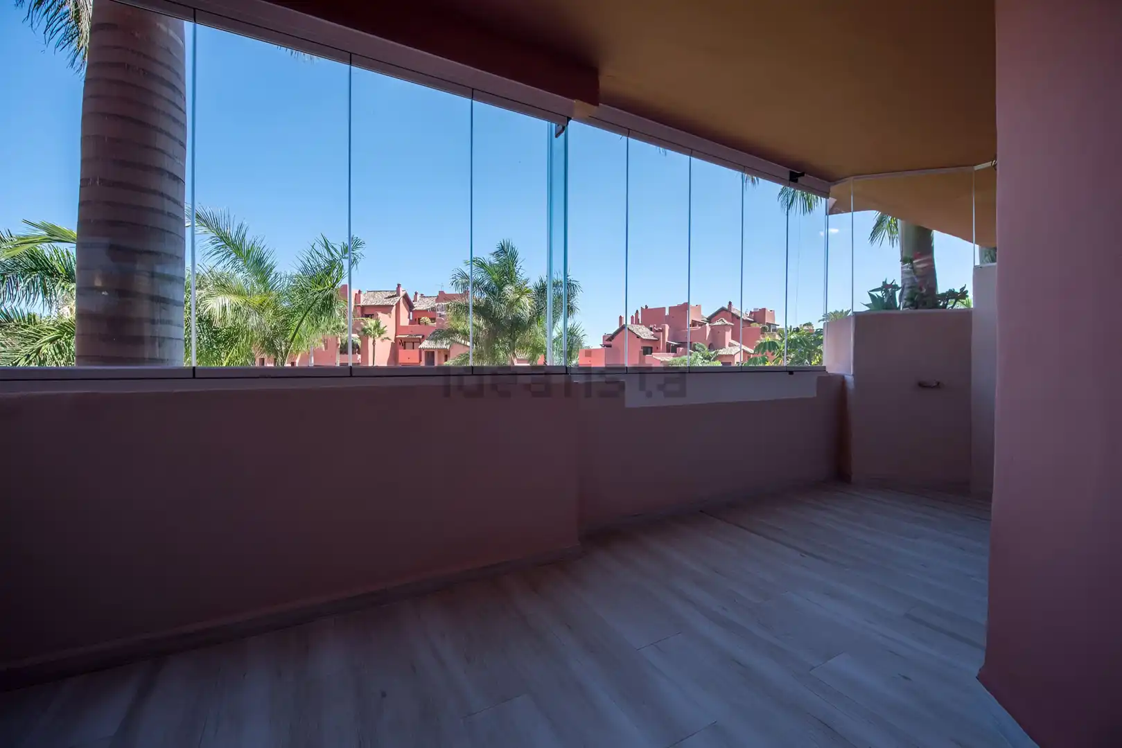 Apartamento con piscina en venta en Selwo, imagen 12