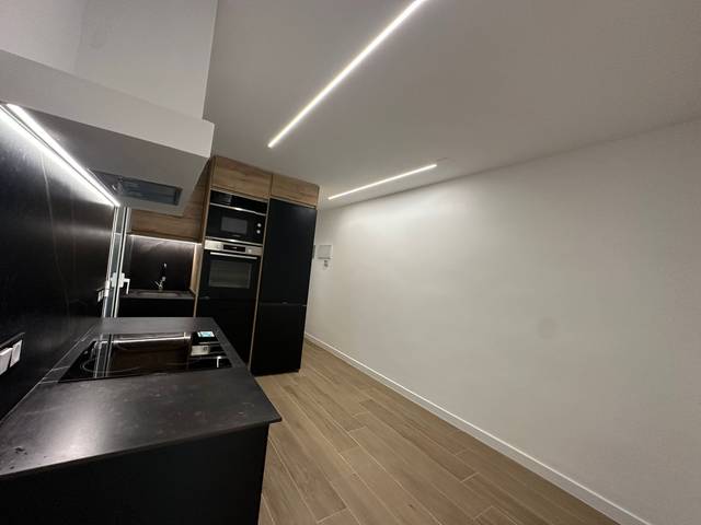 Piso en Venta en Calle EL.LIPSE DE L' en La Florida