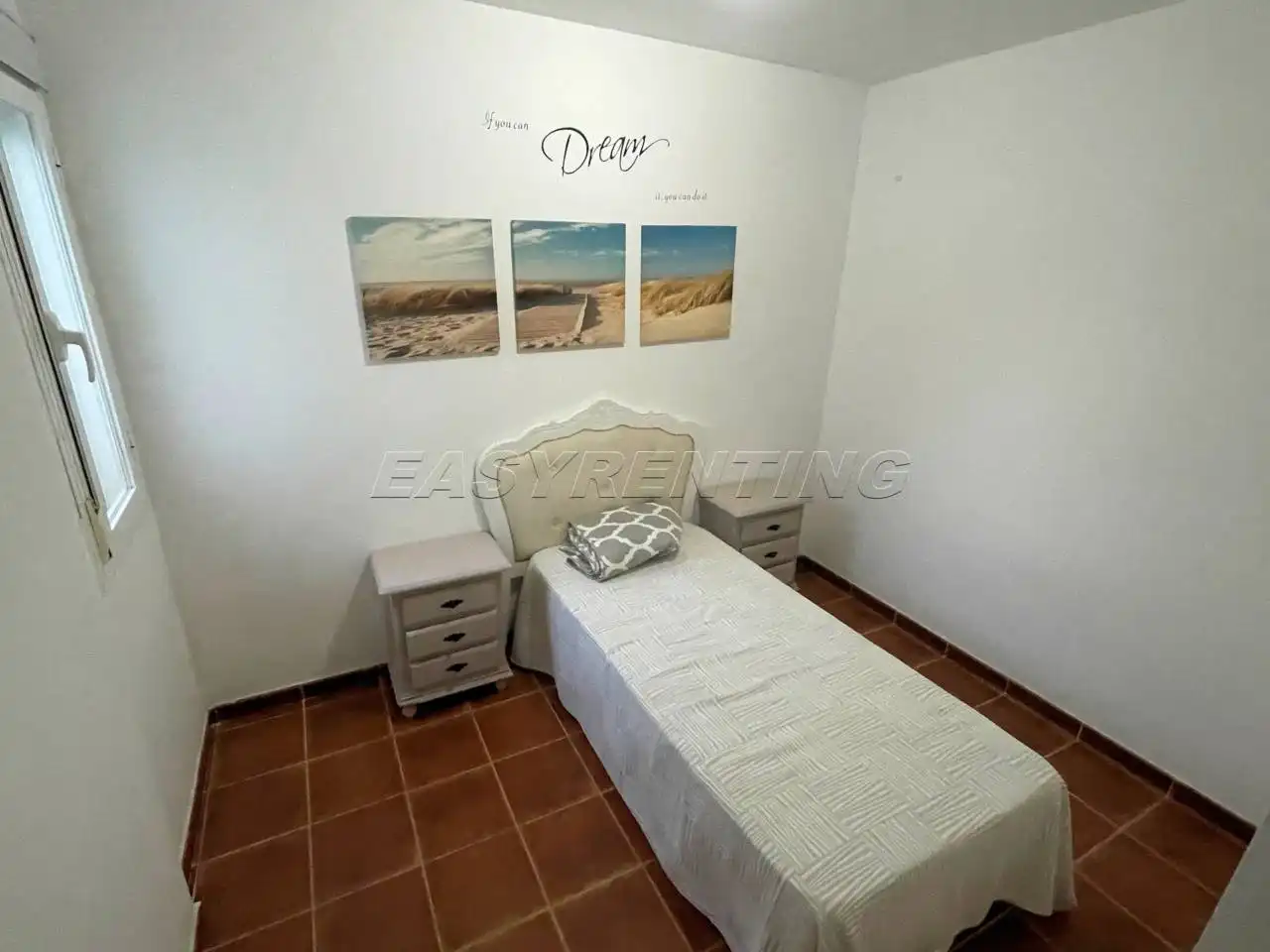 Dormitori de Apartament de lloguer en La Alcaidesa amb Terrassa, Moblat i Piscina comunitària