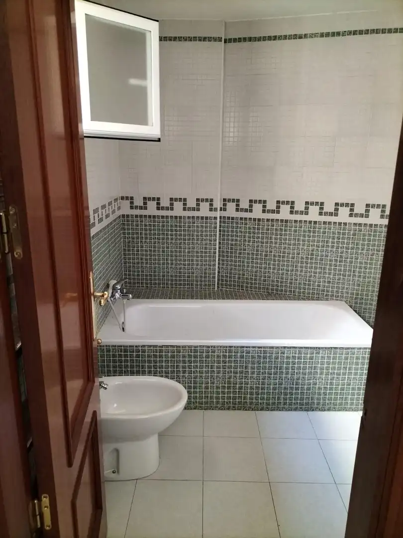 Bany de Casa o xalet en venda en Alcalá de Guadaira amb Aire condicionat, Calefacció i Terrassa