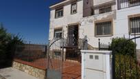 Exterior view of House or chalet for sale in Horcajo de Santiago  with Heating, Private garden and Terrace