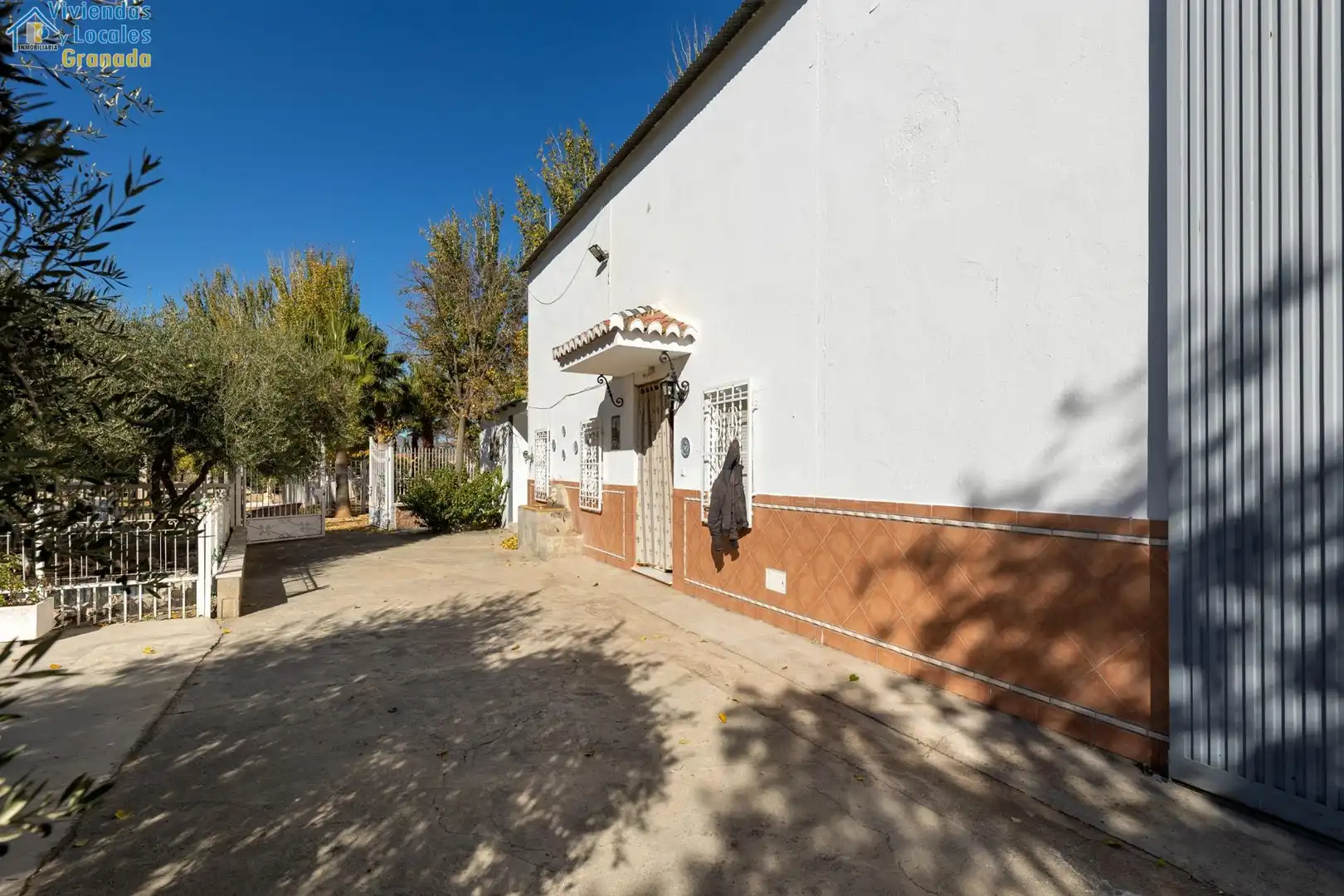 Vista exterior de Casa o chalet en venta en Granada con Aire acondicionado, Jardín privado y Trastero