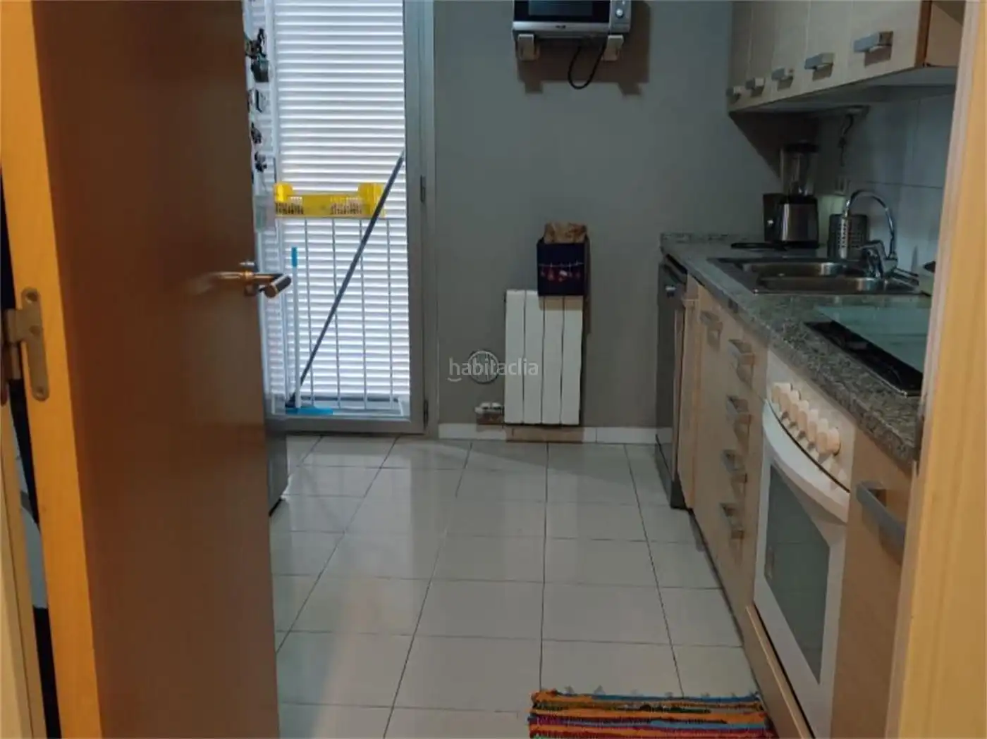 Piso en venta en Carrer D' Aurora Bertrana I Salazar 35, imagen 11