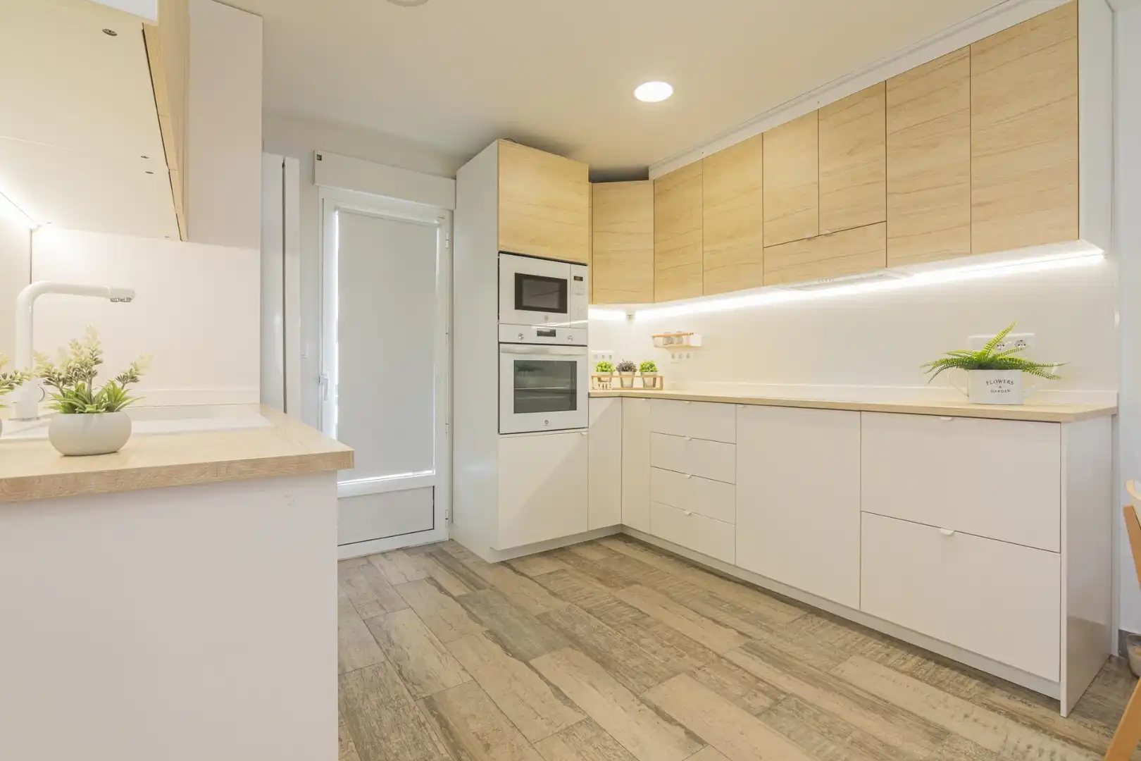 Cocina de Casa o chalet en venta en San Fulgencio con Aire acondicionado, Calefacción y Jardín privado