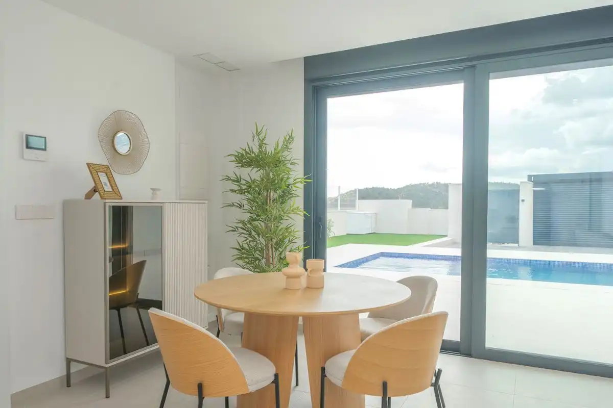 Semi-detached house with terrace for sale in Calle de Morella, imagen 13