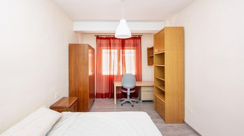 Foto 2 de Piso en venta en Calle de Rivadavia, 4, Camino de Ronda, Granada Capital