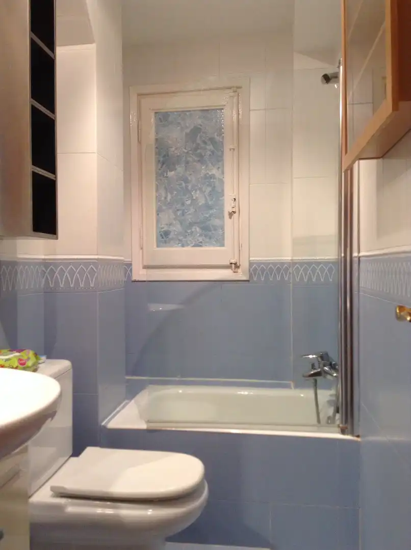 Bathroom of Flat for rent in Delicias