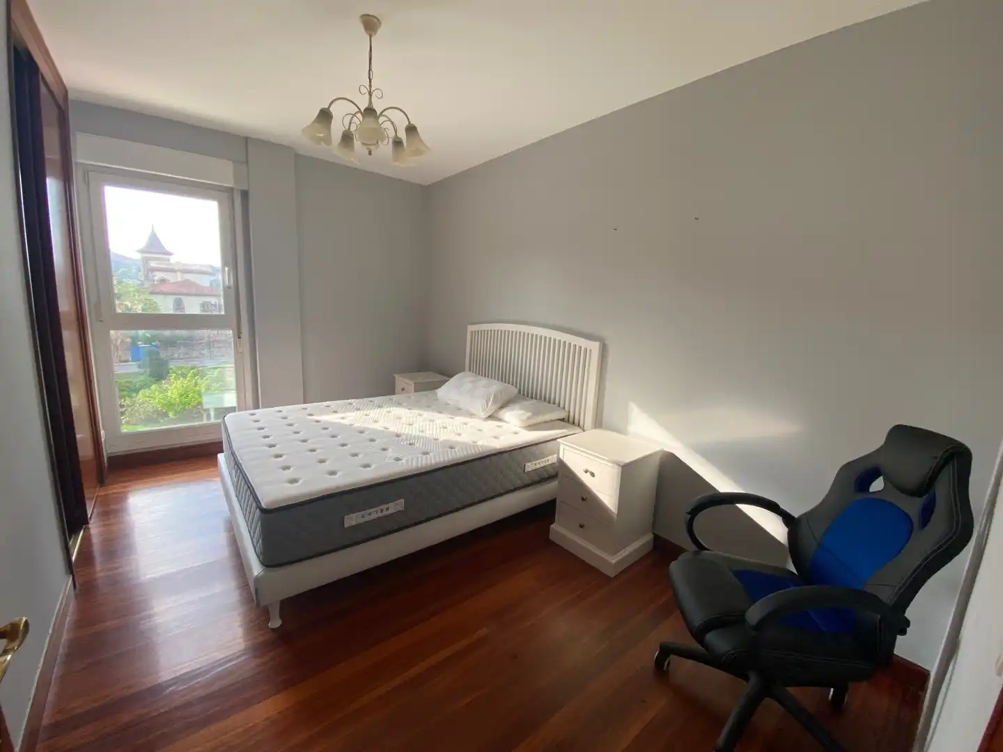 Habitación de Piso en venta en Castro-Urdiales con Calefacción, Trastero y Piscina
