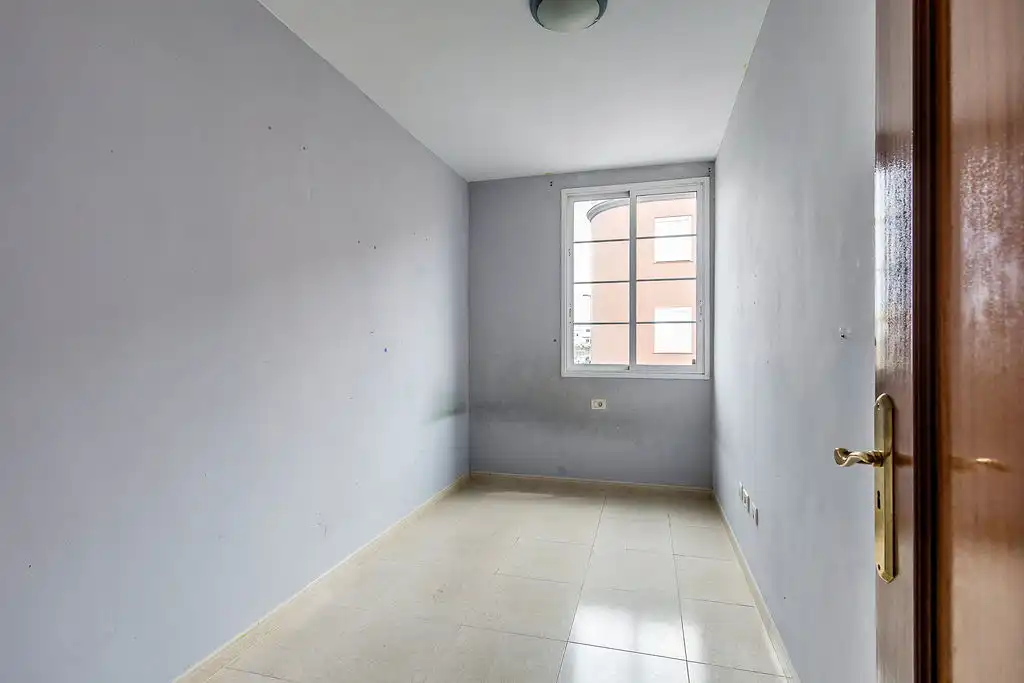 Habitación de Piso en venta en Granadilla de Abona con Trastero
