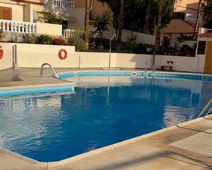 Piscina de Apartament de lloguer en Adeje amb Terrassa, Piscina i Moblat