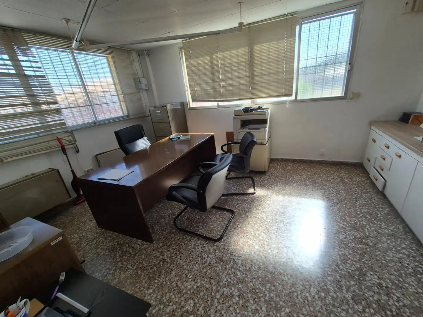 Nave industrial en venta en Elda