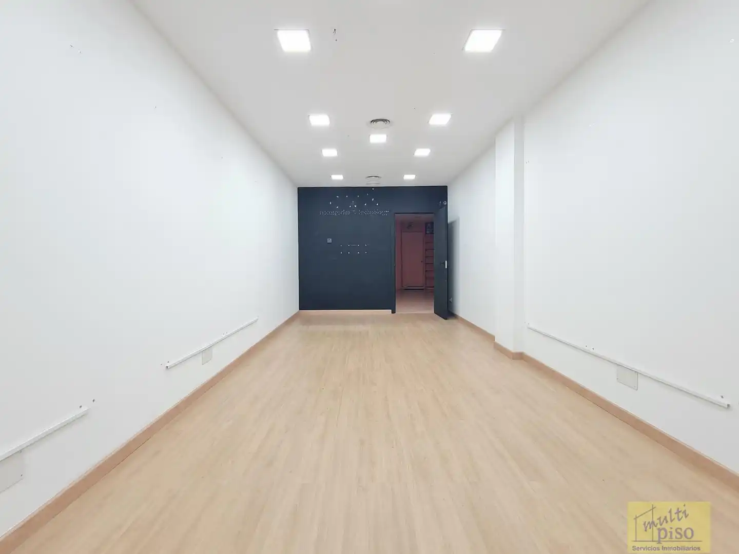 Local comercial en alquiler en Anselm Clave, imagen 10