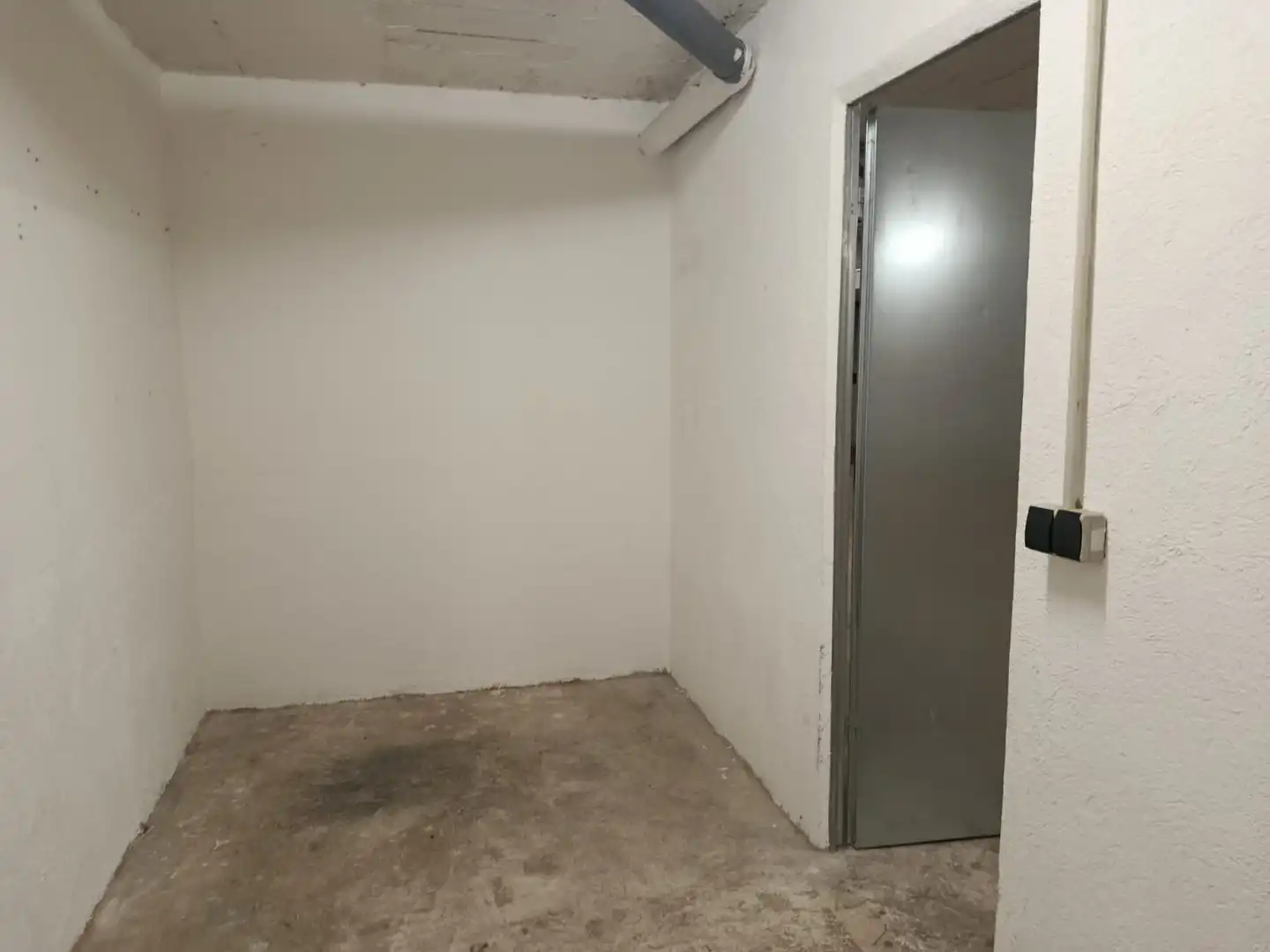 Garage zur Miete in Girona