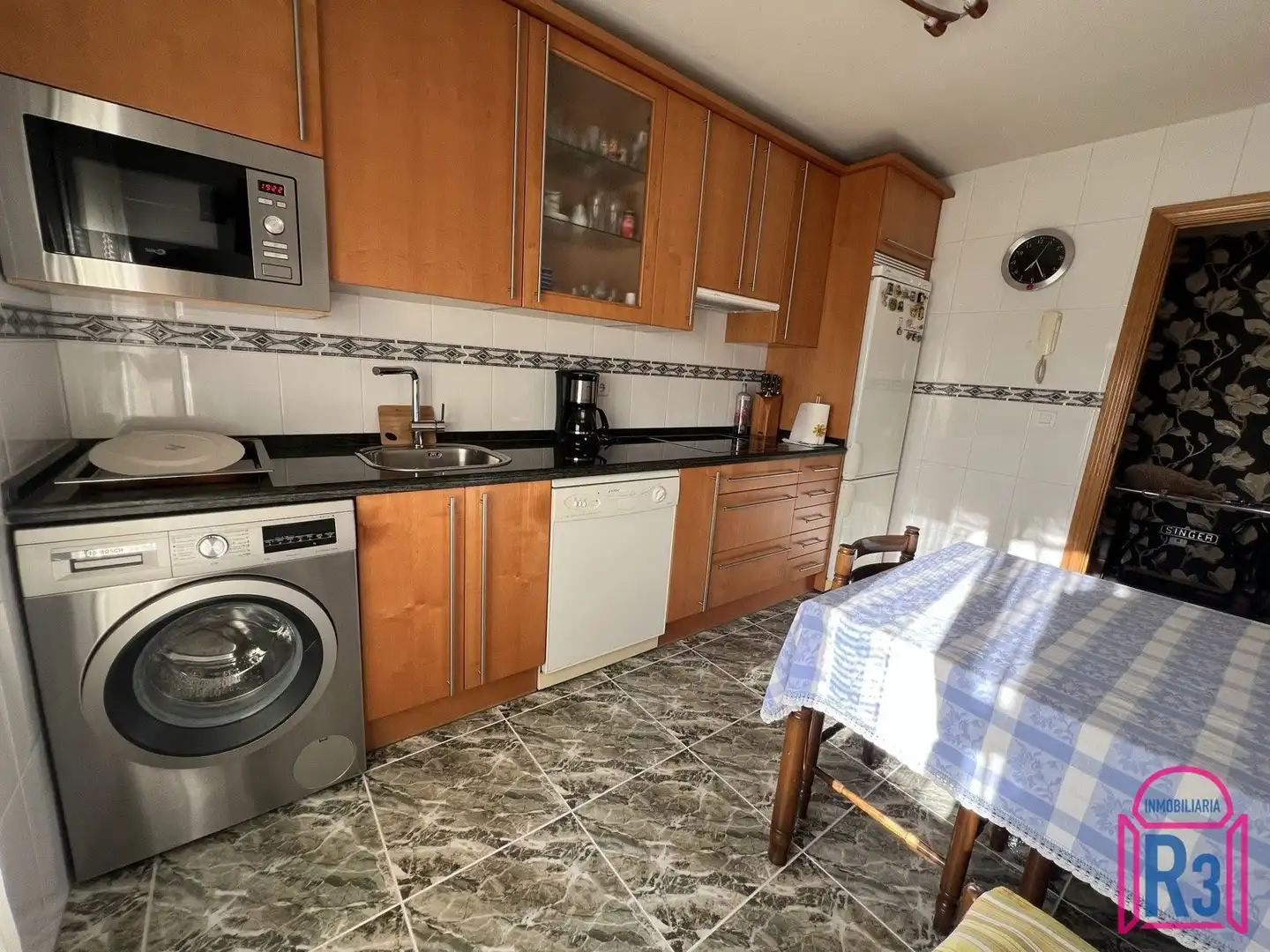 Kitchen of Duplexes for sale in Villaquilambre  with Heating, Terrace and Storage room