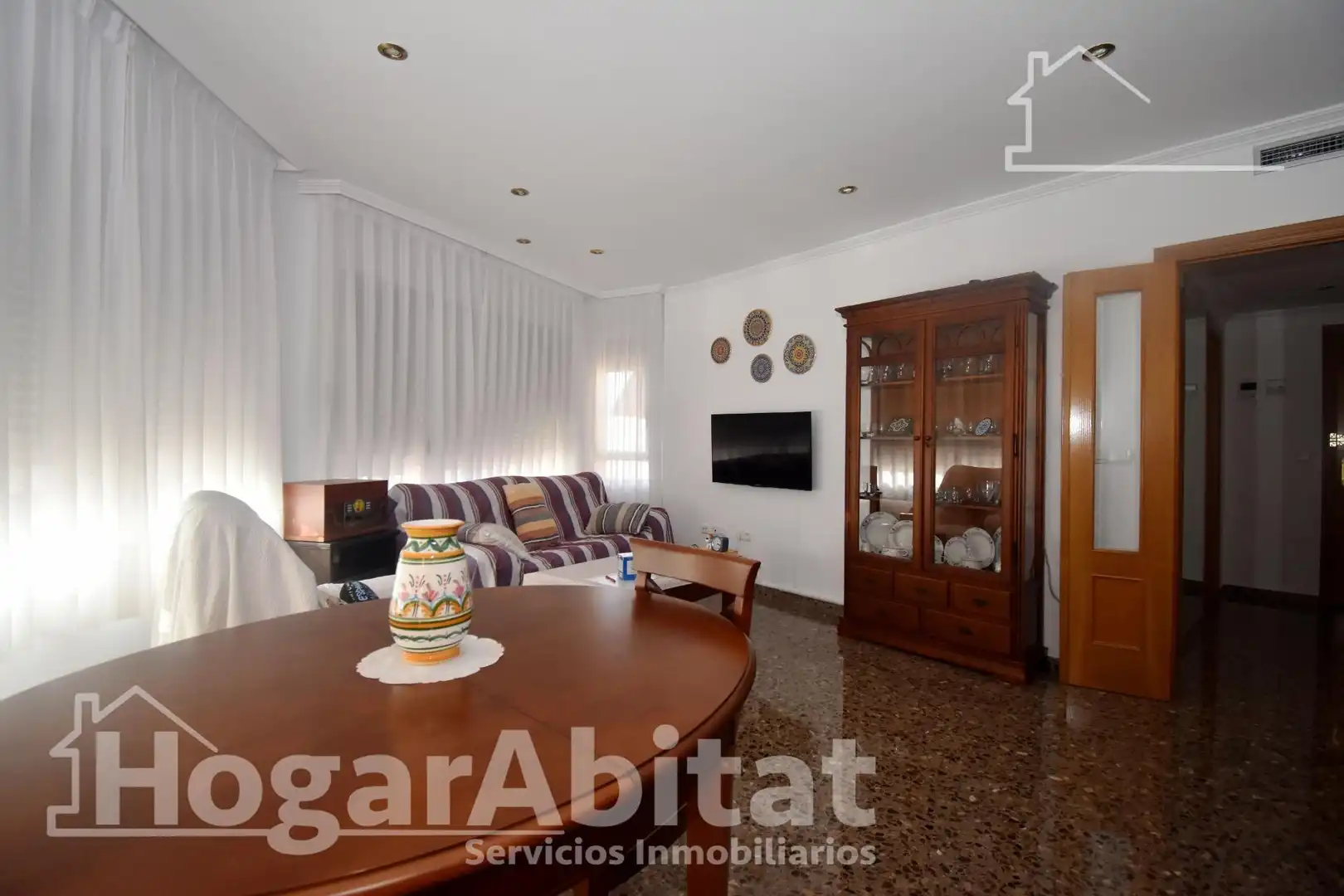 Piso con terraza en venta en Calle Penyagolosa, imagen 4