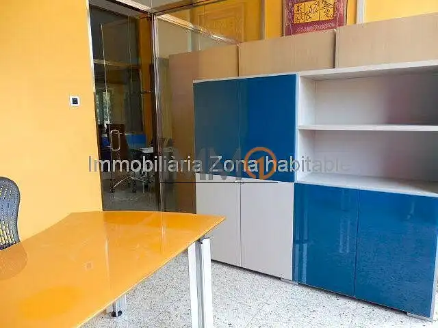 Gewerbefläche zum Verkauf in Centro, imagen 16