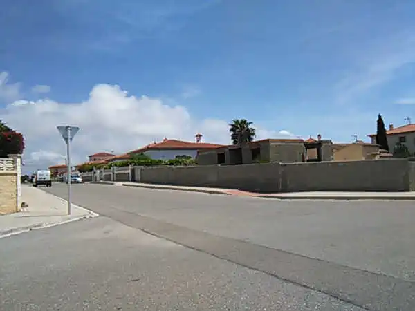 Buildings for sale in C/ Illes Canaries , Centre