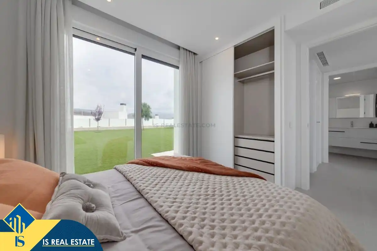 Habitación de Casa o chalet en venta en Mutxamel con Terraza y Piscina