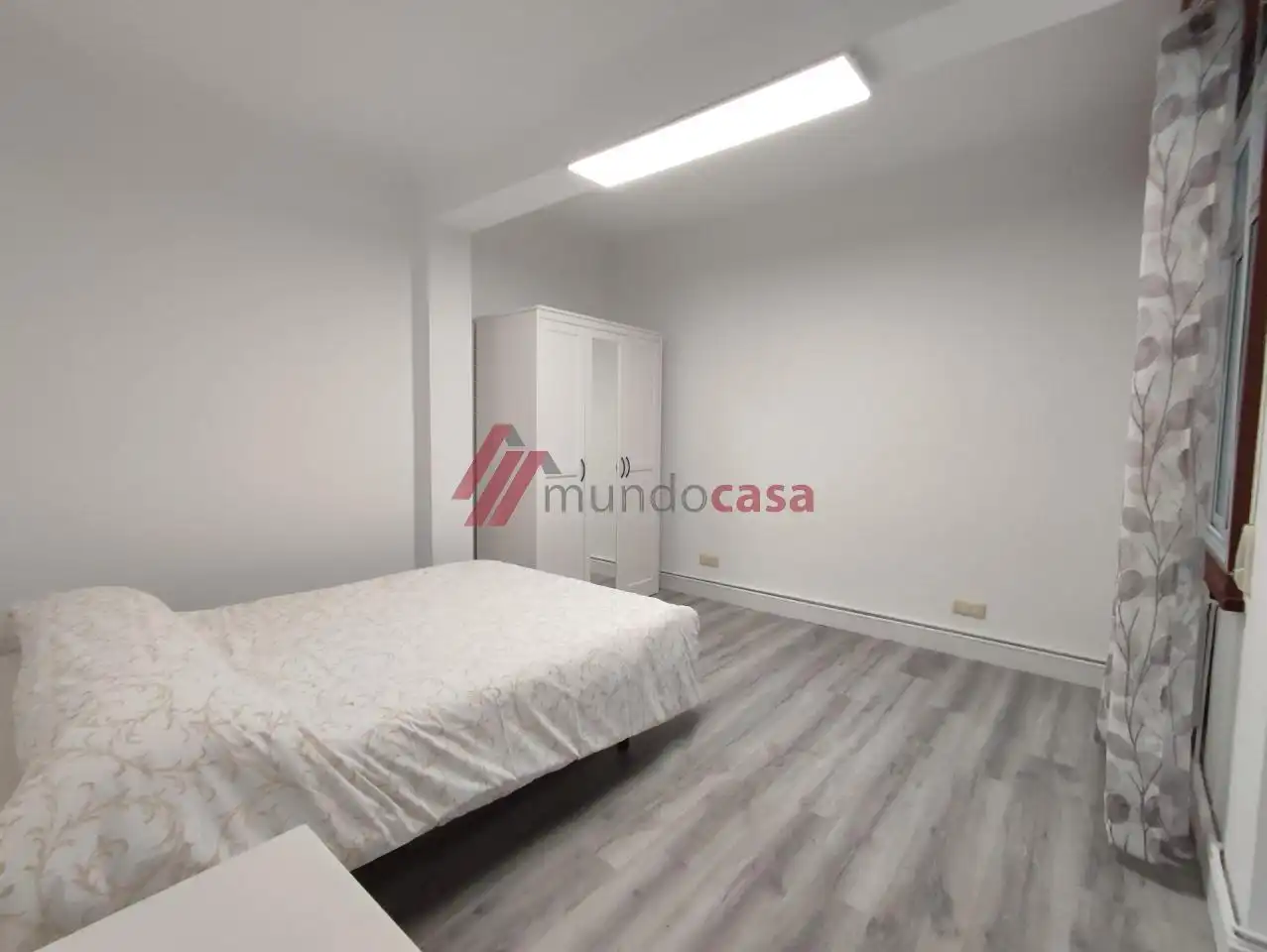 Bedroom of Flat for rent in Ferrol  with Heating and Furnished