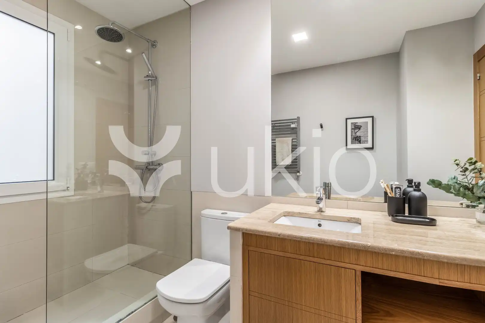 Apartament amb ascensor de lloguer a Calle de Fernán González, imagen 21