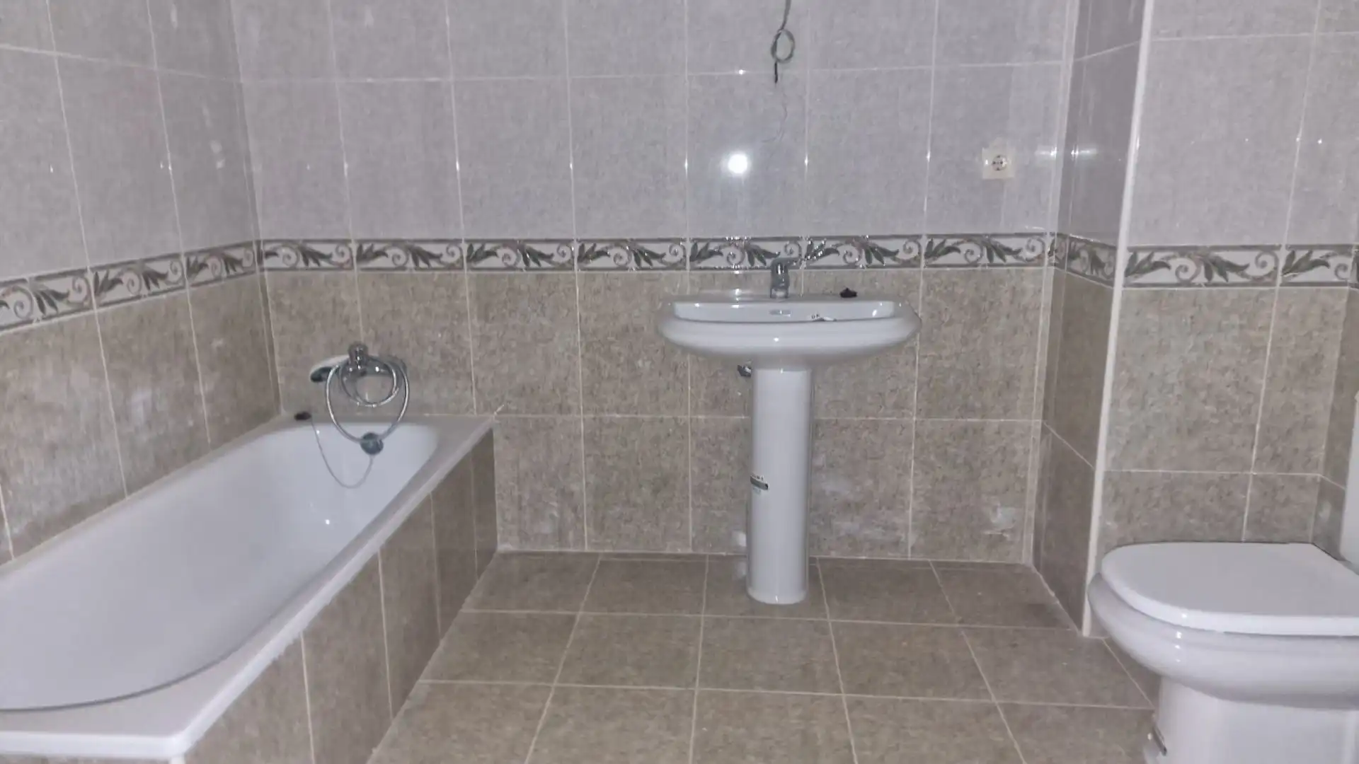 Baño de Dúplex en venta en Peñaranda de Bracamonte con Calefacción, Terraza y Trastero