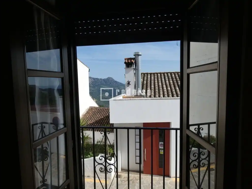 Houses for sale in BARRIO ALTO, Gaucín