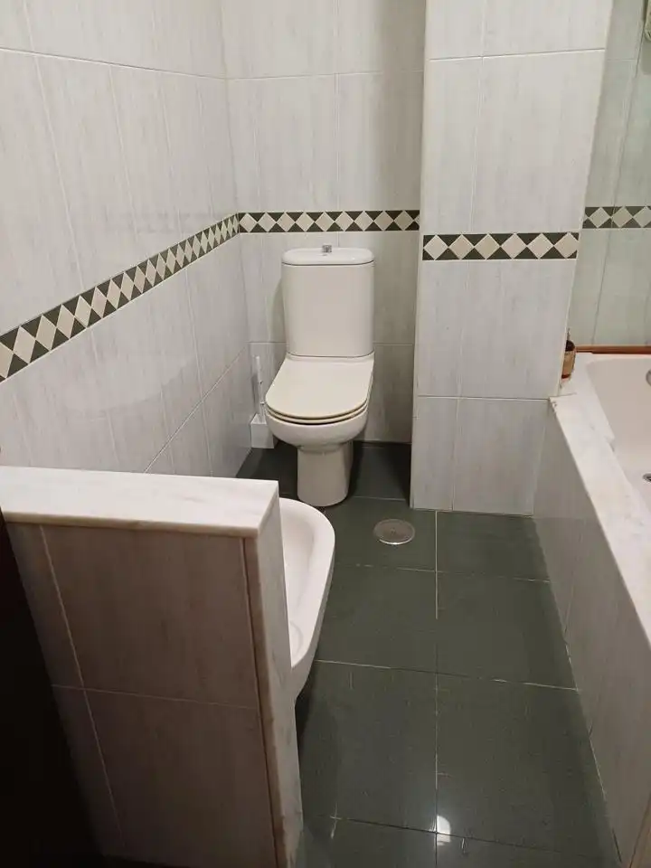 Wohnung mit Aufzug zum Verkauf in Calle Casimiro Velasco, imagen 55