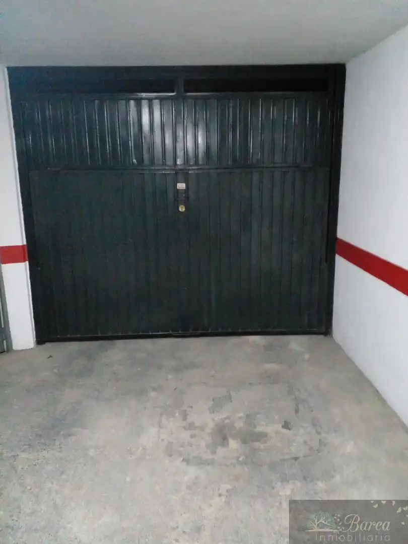 Parking for sale in Rute