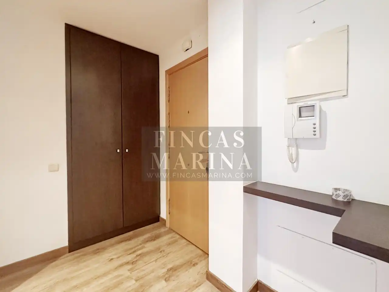 Maisonette zum Verkauf in Gavà mit Klimaanlage, Heizung und Parkett