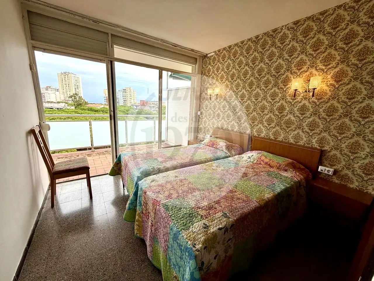 Habitación de Piso en venta en Castell d'Aro, Platja d'Aro i s'Agaró con Aire acondicionado, Terraza y Balcón