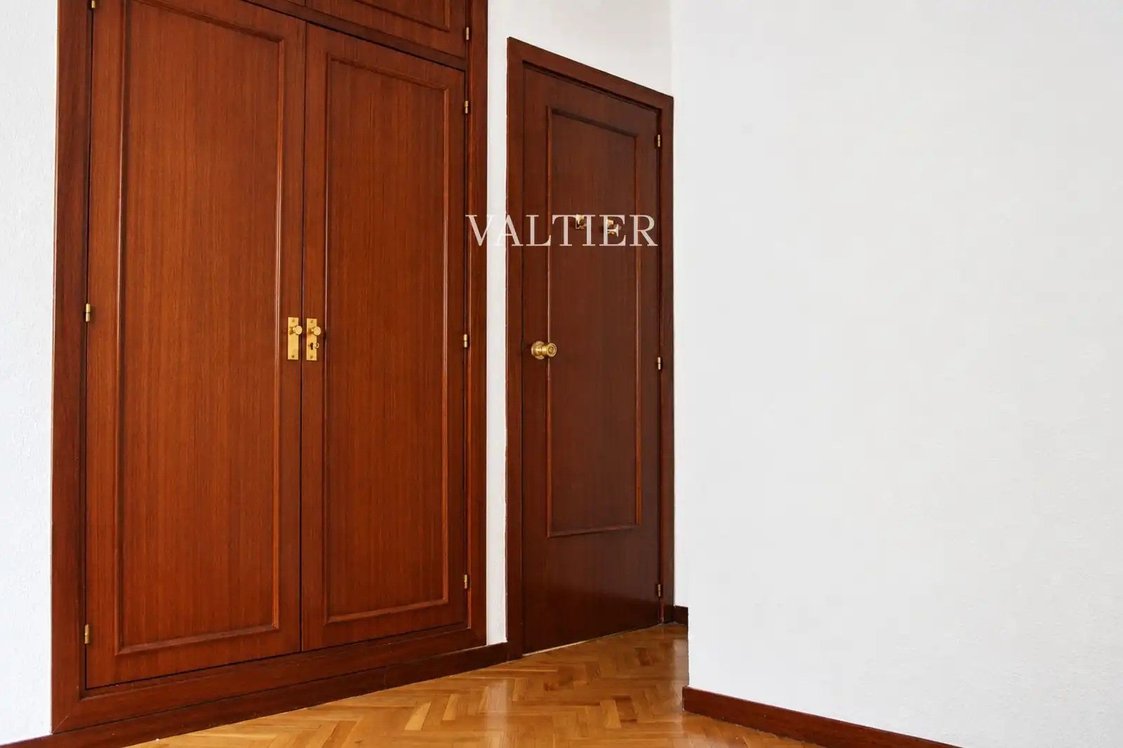 Schlafzimmer von Wohnung zur Miete in Madrid mit Klimaanlage und Terrasse
