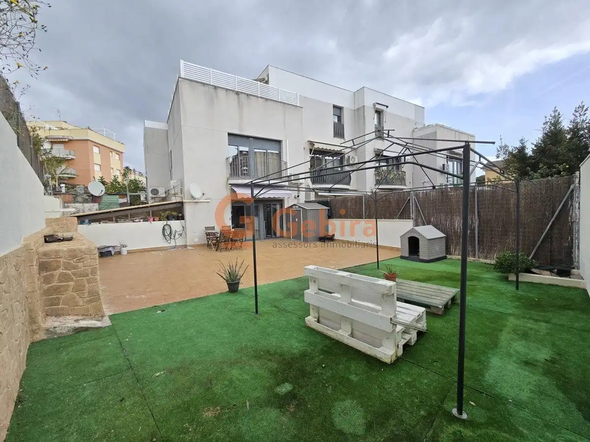 Jardín de Dúplex en venta en Calafell con Aire acondicionado, Calefacción y Terraza