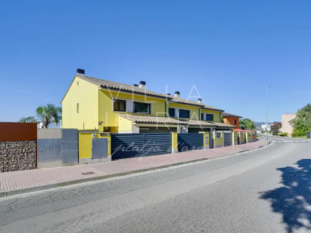 Casa con piscina en venta en Avenida Paisos Catalans 18, imagen 42