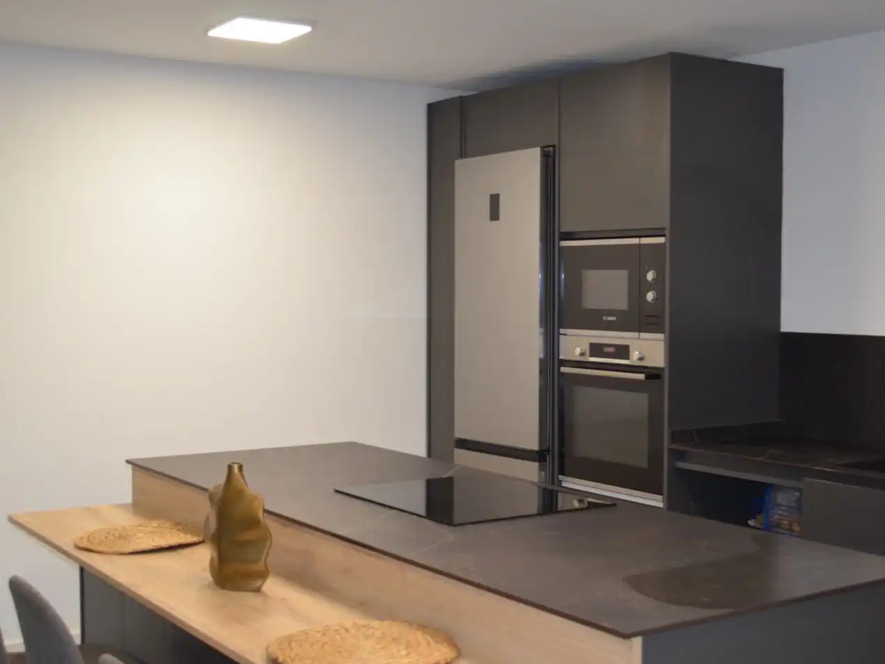 House with garden for sale in Carrer Enric Morera 21, imagen 2