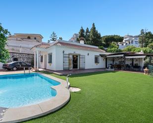 Jardí de Casa o xalet en venda en Benalmádena amb Jardí privat, Terrassa i Traster