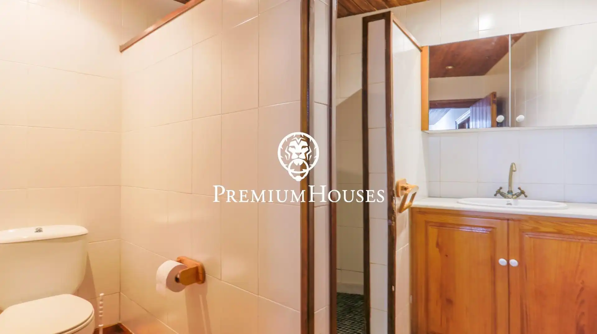Habitación de Casa o chalet en venta en Mataró con Aire acondicionado, Calefacción y Jardín privado