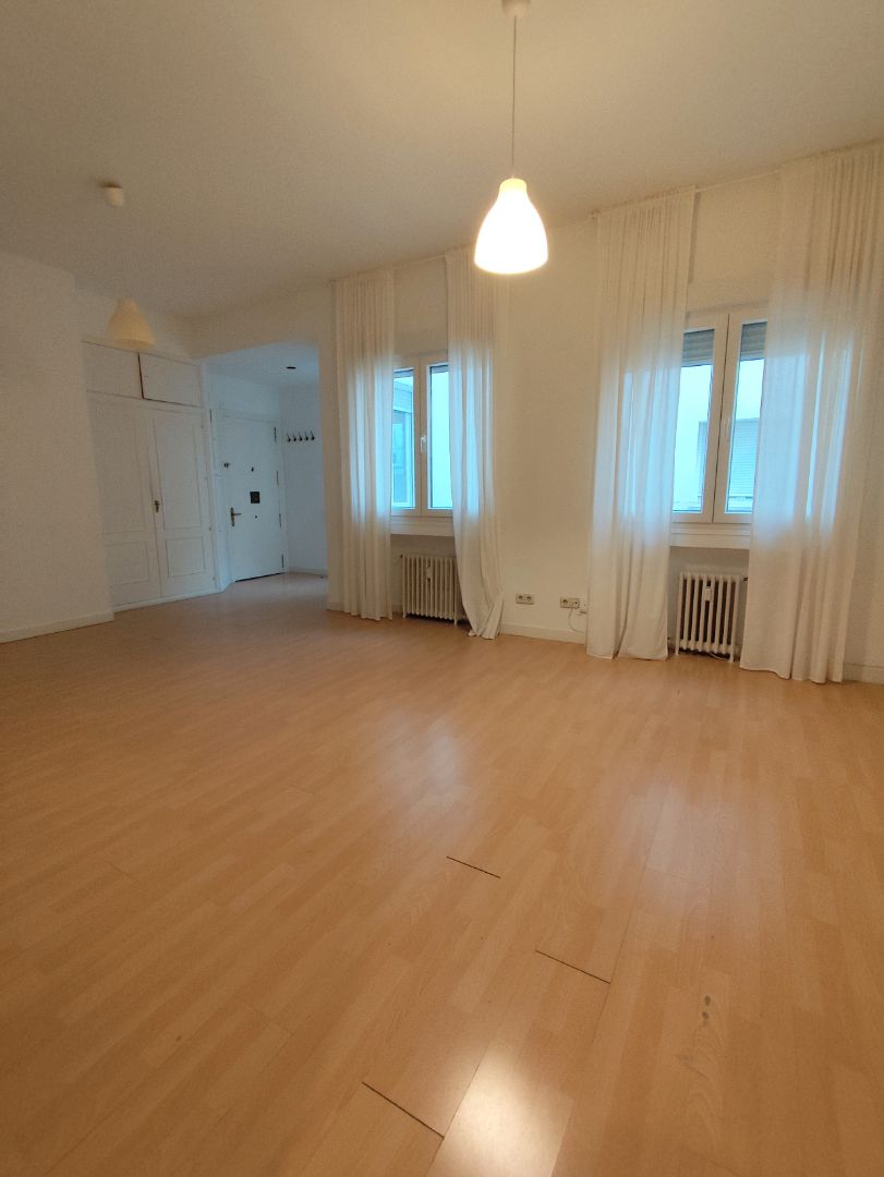 1 hab, 58m² en Castilla, Chamartín,  Madrid Capital - Image 2