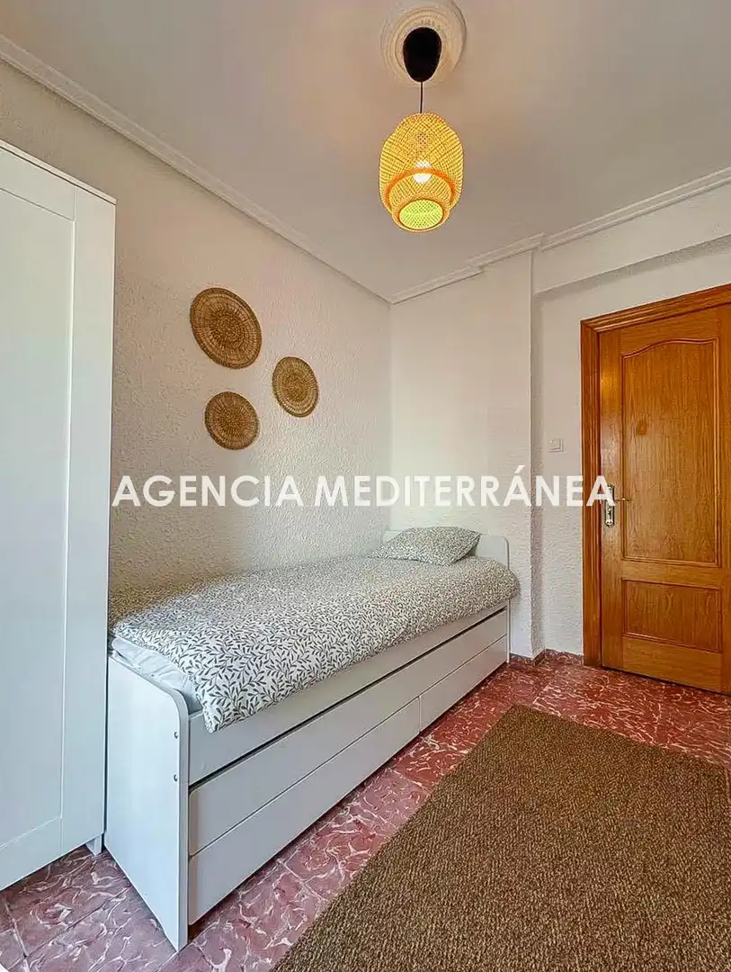 Piso de alquiler en Valencia con Aire acondicionado, Calefacción y Amueblado