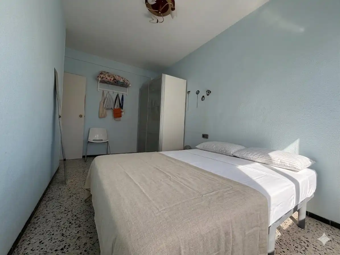 Habitación de Piso en venta en Santa Pola con Terraza y Amueblado