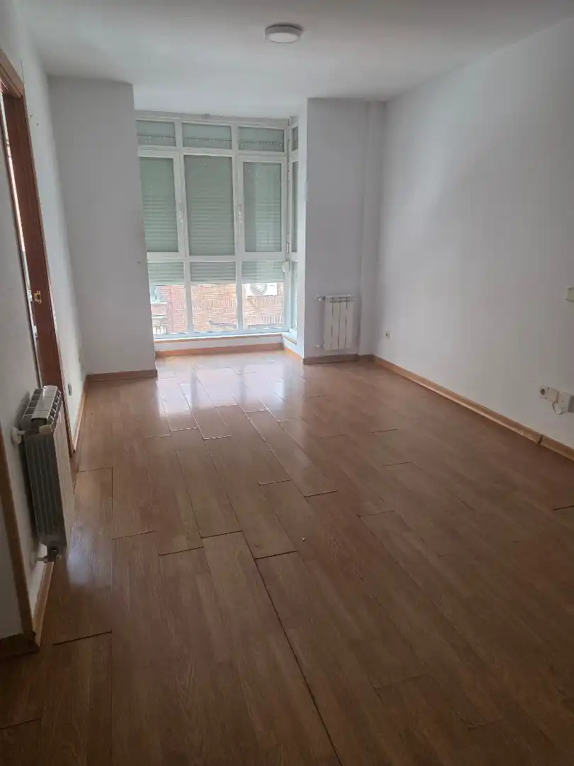 Bedroom of Flat for sale in Madrid  with Heating, Storage room and Alarm