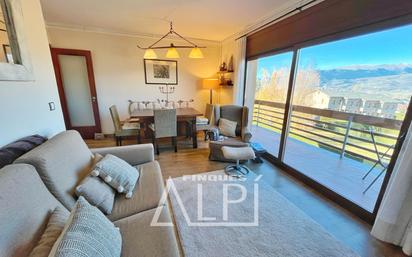 Living room of Apartment for sale in Alp  with Heating, Parquet flooring and Terrace